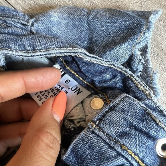 Hudson|Old Navy| Children’s Place Girls Jean Shorts size 6/7 Lot Of 3 - Picture 9 of 14